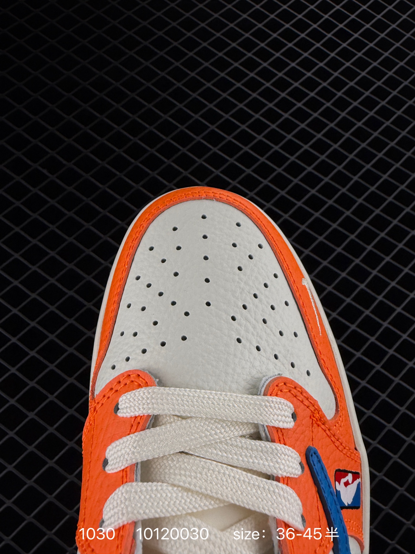 Travis Scott x Air Jordan 1 ” Reverse Mocha “